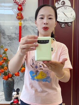 经常出差旅行出门的赶紧把这个大容量充电宝带上,小巧便携,美观实用#充电宝 #充电宝推荐 #移动电源 #出差旅行必备 #好东西一起分享