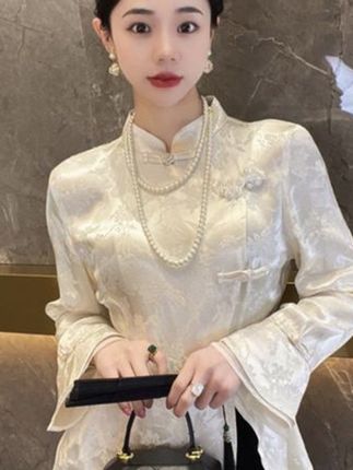新中式复古女士衬衫#国风衬衫穿搭 #衬衫女 #复古盘扣衬衫 #衬衫穿搭