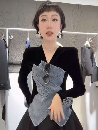 把自己的喜欢和感受放在第一位#孟子义芭比粉版莎士比哑 #秋季上新 #简单穿搭