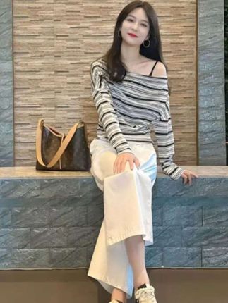 #冬日穿搭测评 #早秋黑白灰穿搭测评 #小个子女生秋冬就这样穿 #早秋姐感气质穿搭 #解锁秋季一周色彩灵感穿搭