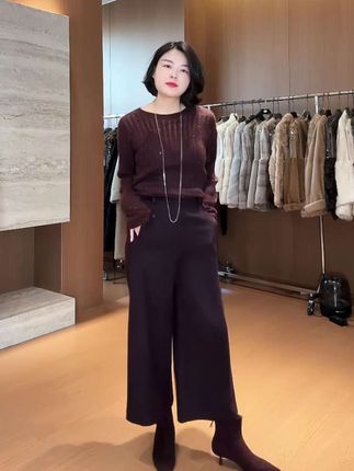 TANTAN 显瘦气质百搭休闲圆领秋季毛针织衫!#时尚单品 #针织衫穿搭 #谁穿谁好看不分年龄段 #显瘦显高显气质