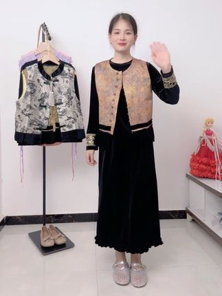 #春秋新款 #高端大气 #藏肉显瘦穿搭 #原创国风 #优雅气质
