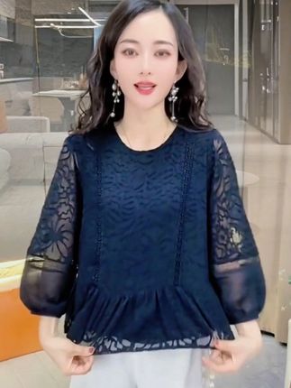 #圆领开衫刺绣纽扣衬衫打底衫洋气上衣小衫ins风#洋气小衫 #显瘦遮肉 #减龄气质 #日常穿搭时尚