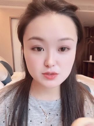 【官方旗舰店】法汀妮第三代粉底液持妆干皮油皮防水防汗不脱妆