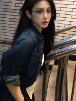 半框近视眼镜满满的高颜值!男生痞帅风,女生纯欲风,戴上好显脸小~可自由选择度数,带给你精致斯文感!#半框眼镜 #纯欲风天花板 #精致女人必备 #美出高级感 #好物推荐