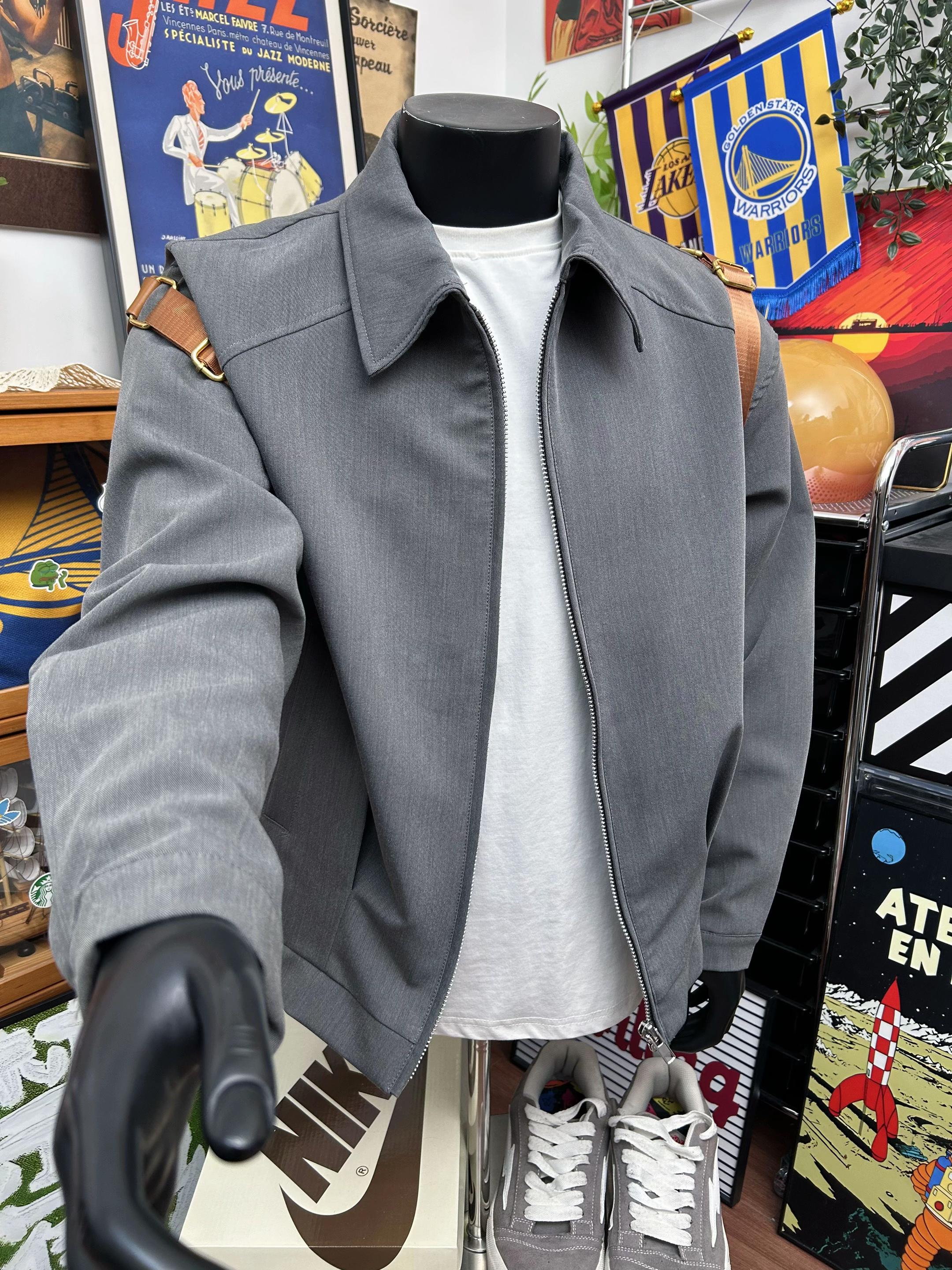 一眼就爱上的美式复古硬汉短款夹克!#品质男装 #男生穿搭日记 #外套穿搭 #强烈推荐 #夹克外套