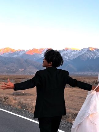 你笑我居无定所,我笑你满身枷锁