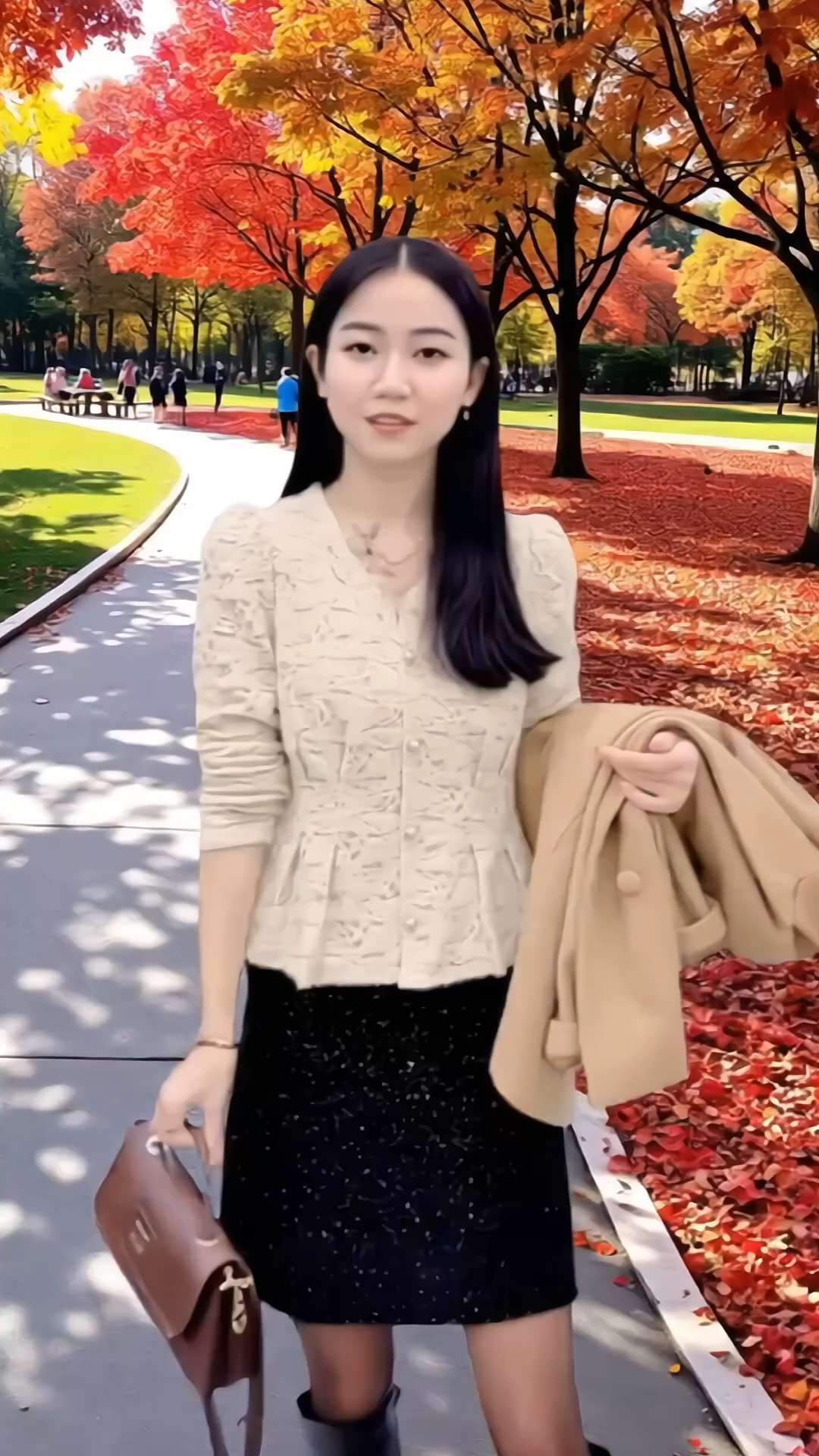 这件新款法式气质提花蕾丝小衫太美了!修身版型穿上超显身材,面料带弹力,穿着舒服不紧绷。上面还有精致的提花纹路,看着就很有档次,单穿内搭都好看,喜欢的朋友别错过,赶紧点下方链接入手~ #小个子秋冬穿搭#大学生快速穿搭#秋冬穿搭新鲜感在线#预制国庆出游穿搭#全明星琥珀流光风大秀现场