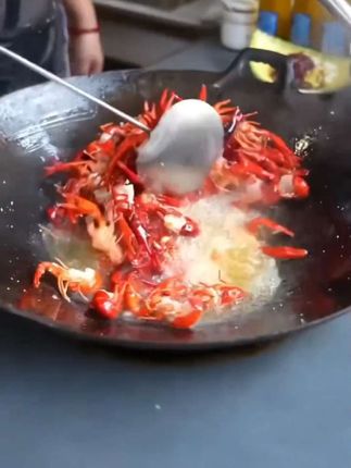 既能炒菜,又能盛汤的不锈钢炒勺,加长手柄有效隔热#不锈钢炒勺#长柄炒勺