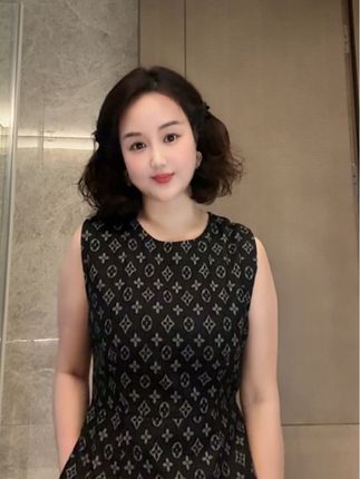时隔两年,我又没控制住自己,再次把头发烫卷了🤣 #日常抖一抖 #快乐分享