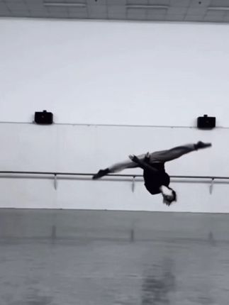 水一条#空翻