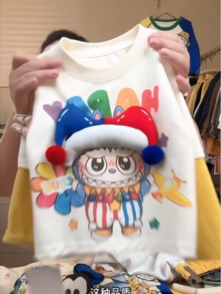 「「幼儿园老师「点名表扬」的穿搭」」 👩🏫 整洁、舒适又好看,妈妈真的很会选!#幼儿园穿搭 #萌娃穿搭 #亲子装
