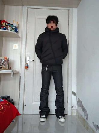 我不再是那个只会穿束脚裤的男孩了,你会喜欢上我?#ootd穿搭 #满月家 #PULB #原牛牛仔裤