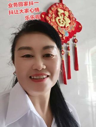 #今天有点热 #明知道爱情像流水 #管它去爱谁?我用美酒加咖啡 #一杯再一杯