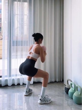 一个壶铃居家塑形全身~#健身 #好身材练出来 #让锻炼成为一种习惯 #身材塑形 #壶铃