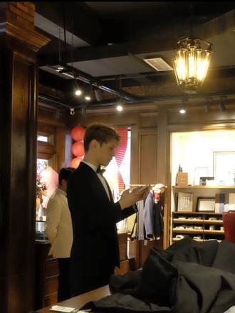 伴娘交给我!新娘归你
#一半一半