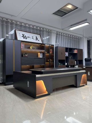 #老板桌 #办公桌 #总裁桌 #经理桌 #大班台 @DOU+小助手