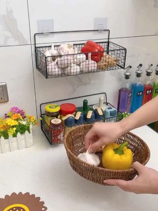 家里厨房浴室装一个这样的 #收纳筐 ,收纳蔬菜水果,洗漱用品很方便!卫生间里放一个放些日常用品,真的太省事了。#实用好物 #置物架 #多功能置物架 #厨房好物 @DOU+小助手