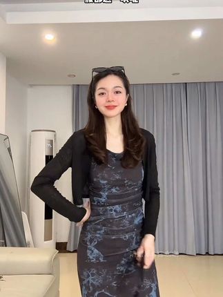 2025新款高级感墨染复古修身连衣裙开叉包臀新款吊带长裙3148#抖音热搜 #同款 #高级#显瘦#抖音推广
