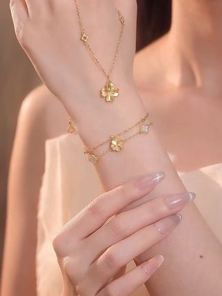 #999足黄金手链#四叶草手链女款#轻奢小众手链 #手链 #情人节七夕礼物送女友