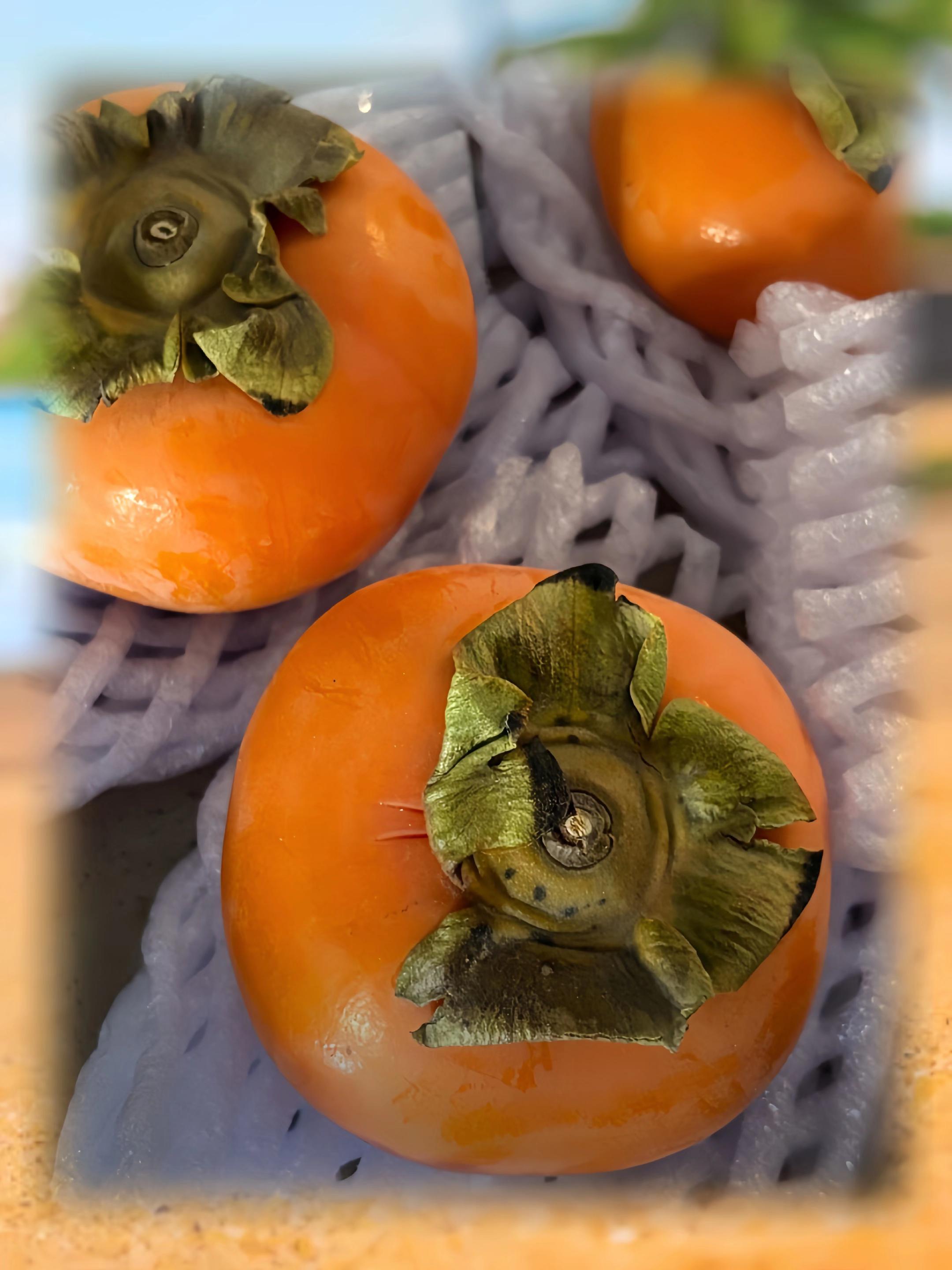又甜又脆的柿子,好吃不贵。#水果爱好者 #美食 #美食视频