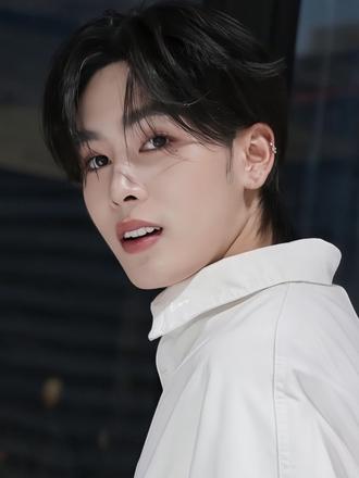 我等着19号的惊喜#perthsanta #他泰