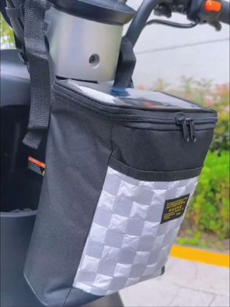 电动车上安排一个这样的挂包手机钥匙雨伞都有地方放了,方便实用#电动车挂包#电动车前置包#电动车收纳置物包#好物分享