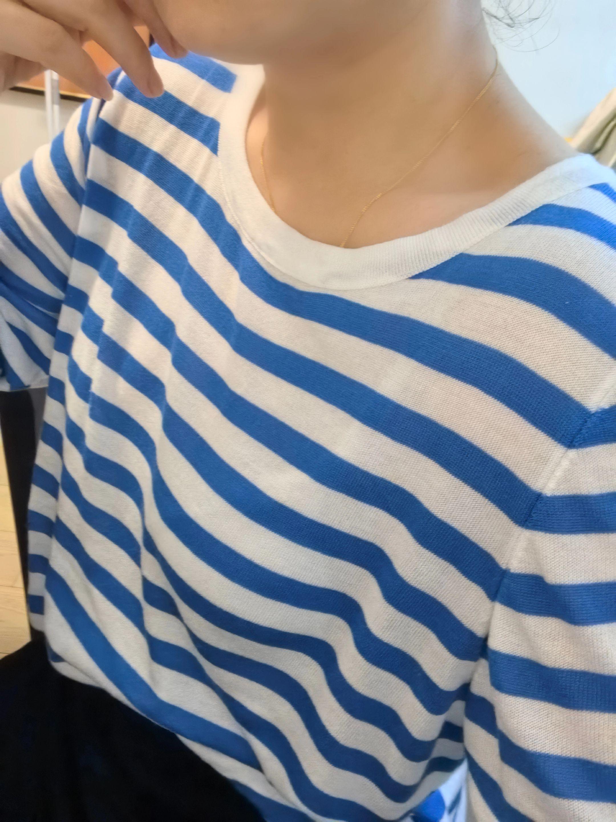 宽松舒服。没有版型就是版型,宽松随意#ootd穿搭 #简约穿搭 #慵懒风穿搭