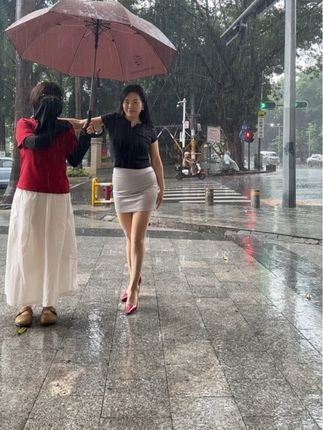 #雨天出行 #原创视频 #助手抖音 #雨中漫步也是一种享受