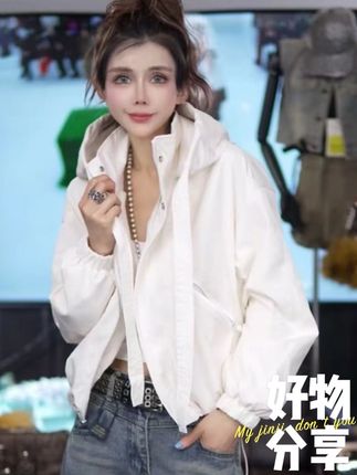 短款冲锋衣工装外套独特别致小个子休闲夹克短款外套#时尚穿搭#气质穿搭#秋季穿搭#休闲穿搭#外套