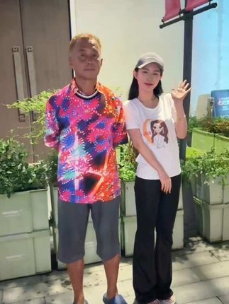 压抑了一辈子,那就尽情狂野一把吧!@沈巍 #潮流穿搭 #自由 #做自己的主角 #放飞自我
