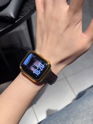 金棕鳄鱼皮蝴蝶扣iwatch表带,轻松驾驭各种上班穿搭、出游场合,搭配控真的狂喜!!!#iwatch #iwatch表带 #表带 #applewatch #applewatch表带 9.20-3