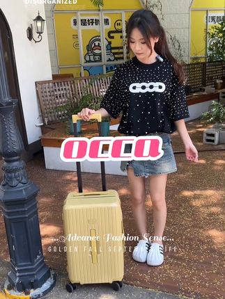 颜值可以搭配时尚单品使用的行李箱!#行李箱#时尚单品 #高颜值行李箱 #行李箱高级感