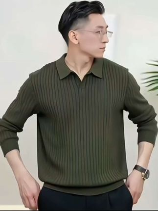 这款海鸥领针织衫,不仅保暖,还能让你成为行走的风景线!#品质男装 #型男穿搭 #男人味十足 #男士穿搭