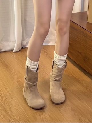 #上热门 好韩系好复古的勃肯小短靴~西北旅游穿这双!难以想象会有多出片埃~#脚宽脚胖都可以 #勃肯小短靴 #小众靴子 #宝藏鞋子
