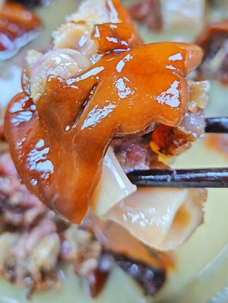 #贵州美食#腊味#烟熏腊猪脚#家乡的味道#妈呀太好吃了