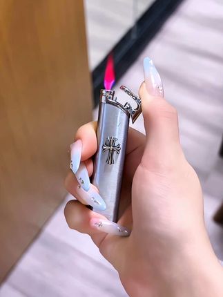 #创作灵感 #克罗心 #打火机 #小众礼物 #高级感 @抖音创作小助手