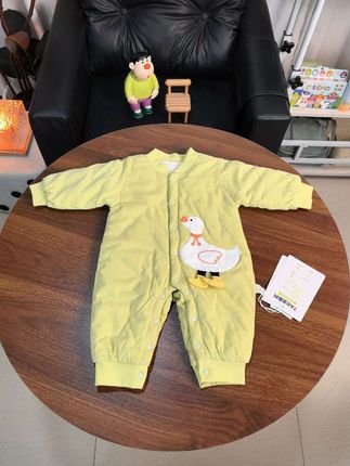 给宝宝选的衣服,质量一定要好好把控#婴幼儿服饰 #连体衣 #婴儿连体衣秋冬 #宝宝连体衣 #萌娃穿搭