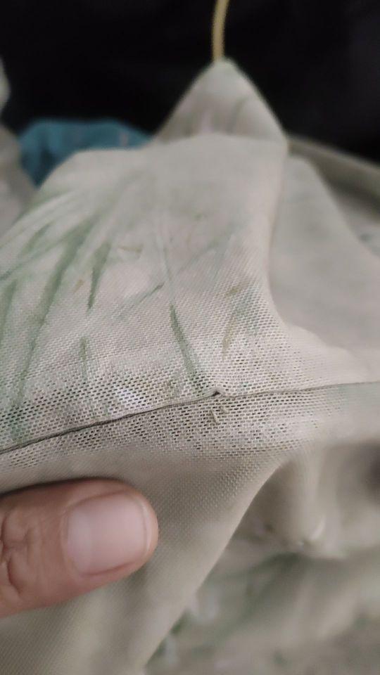垃圾做工不好,不值这个钱,都是线头,质量不好#我在抖音买买买