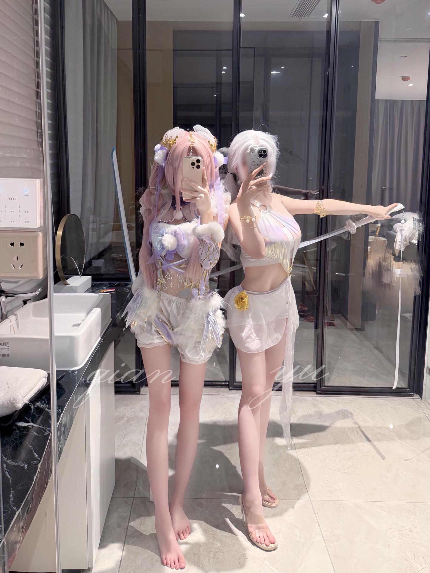 振刀是不会的,逃跑是必要的 大是没开过的,队友是不要的 季莹莹:@溪溪子 #永劫无间#殷紫萍cos#季莹莹cos#对镜拍