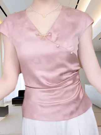#优雅气质 #好身材好气质 #女神范 #谁穿谁好看#时尚洋气百搭 ,点击小黄车下单。
