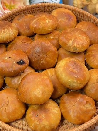 #烧饼 #黄山烧饼 #传统糕点 #迷你小烧饼