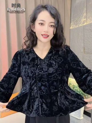 #气质穿搭 #优雅气质 #洋气减龄 #洋气小衫#打底衫