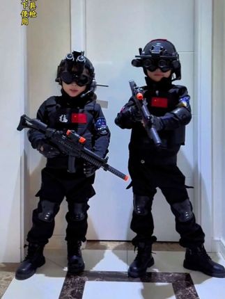 儿童小警察玩具套装黑猫警长帽子男孩特种兵户外特警装备玩具枪#战术装备#军迷发烧友 #小警察 #警察衣服 #吃鸡玩具套装