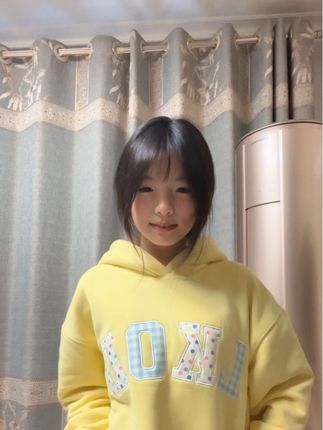 依旧鞭子舞#甜妹 #卫衣 #鞭子舞 #抖音潮流舞蹈地图