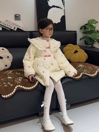 人生小满胜万全 健康可爱的女儿已经是上天最大的恩赐了 人生不能既要还要 最终会失去的更多 知足常乐 平安健康就是最大的幸福 #当妈妈后 #骗你生女儿系列 #生女儿就是用来打扮的 #韩系穿搭 #高品质童装