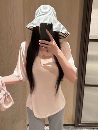 多种穿搭V领半袖透气收腰修身显瘦纸片人#今天穿什么 #短袖t恤 #v领t恤 #面膜T #我又心动了