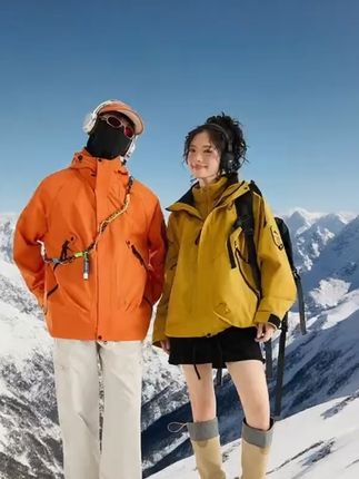 #新款冲锋衣可拆卸两件套休闲情侣款防风防水保暖外套户外三合一#户外出游 #记录我的旅行足迹 #旅行让我们看不一样的世界