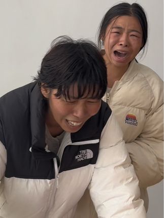 卡车司机在西藏不幸遇难,卡友女儿哭着看爸爸最后一眼!