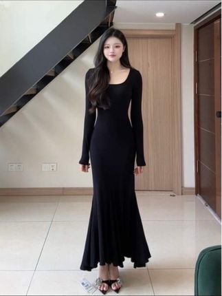 #高级感穿搭 #黑色连衣裙 #女人味穿搭